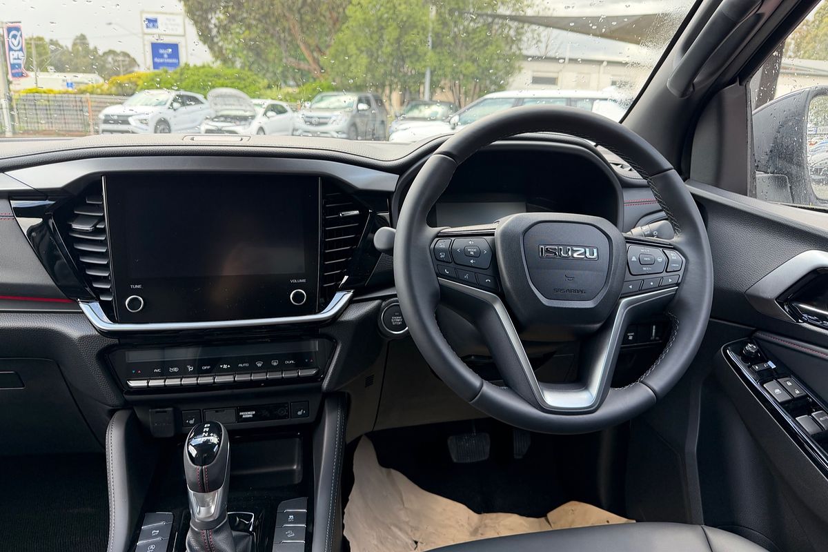 2025 Isuzu MU-X X-TERRAIN