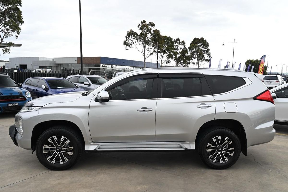 2024 Mitsubishi Pajero Sport Exceed QF
