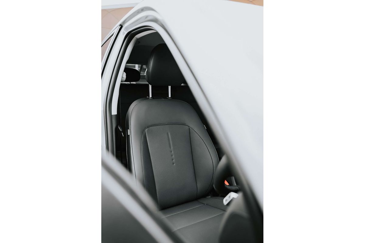 2025 Hyundai Kona Premium SX2.V3