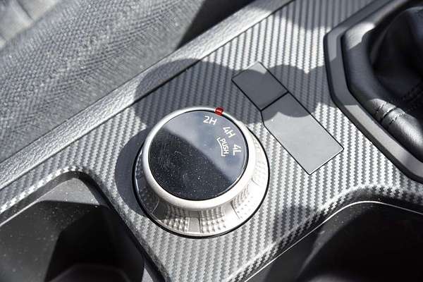 2025 Mitsubishi Triton GLX MV 4X4