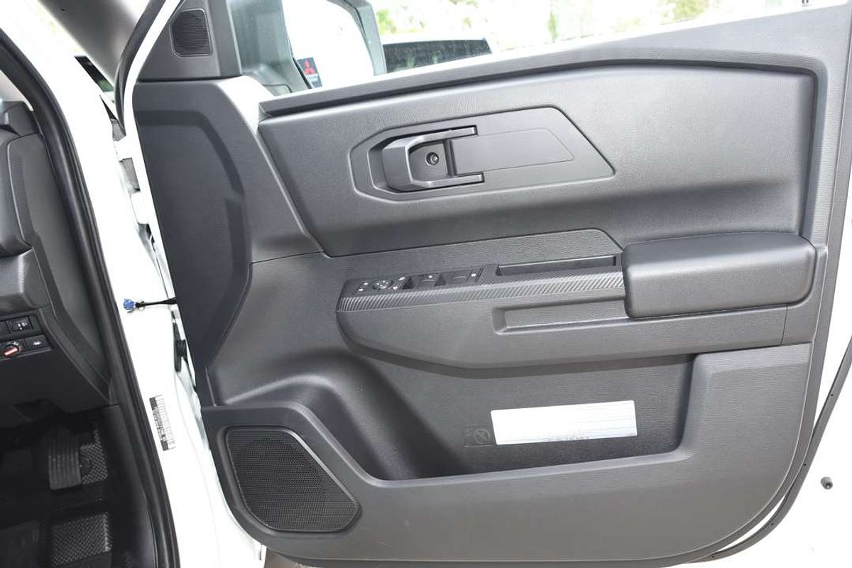 2025 Mitsubishi Triton GLX MV 4X4