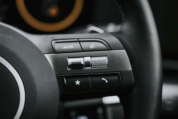 2025 Hyundai Kona Premium SX2.V3