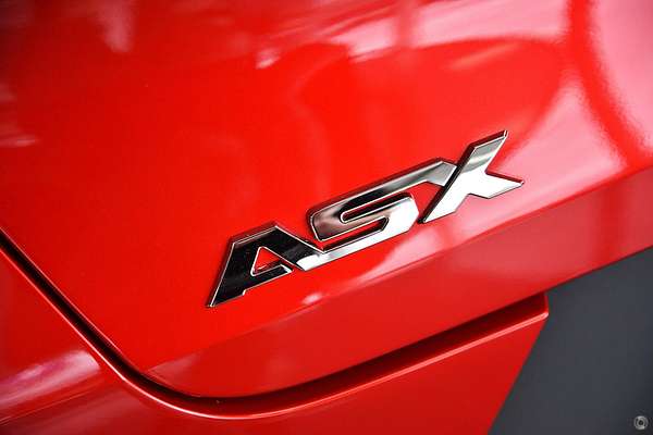 2025 Mitsubishi ASX Exceed XE