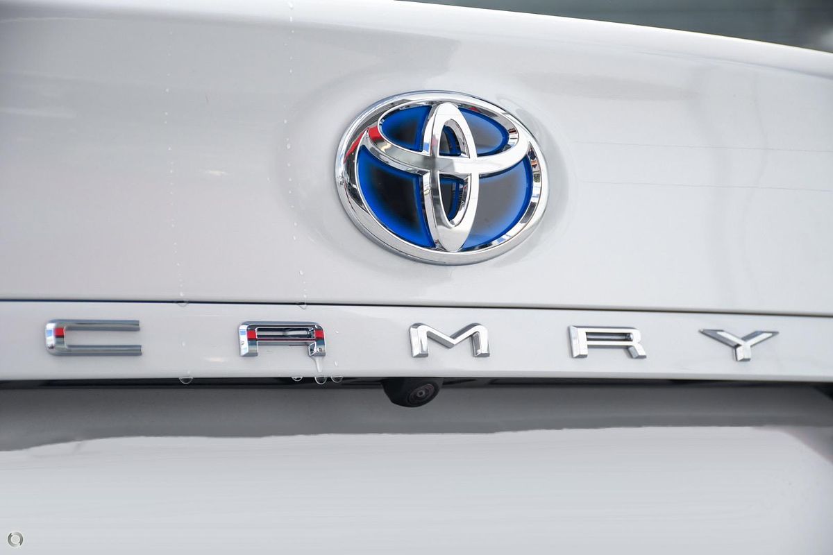 2024 Toyota Camry Ascent AXVH70R