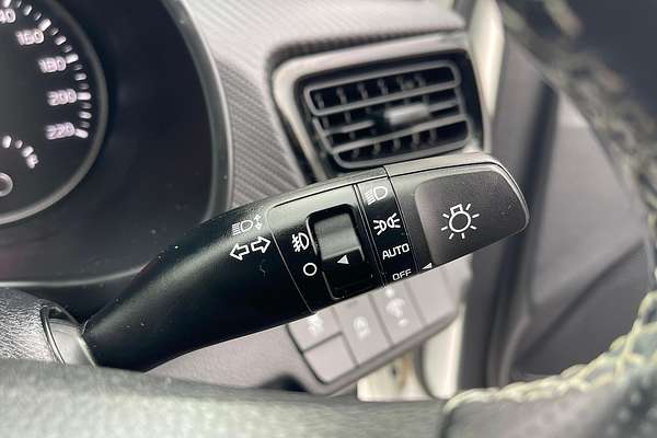 2020 Kia Rio GT-Line YB