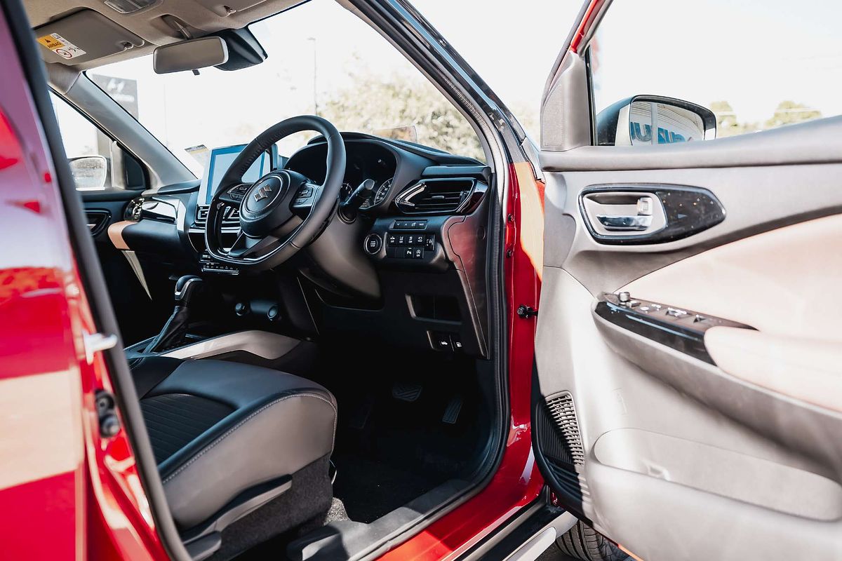 2025 Suzuki Fronx Hybrid GLX KW