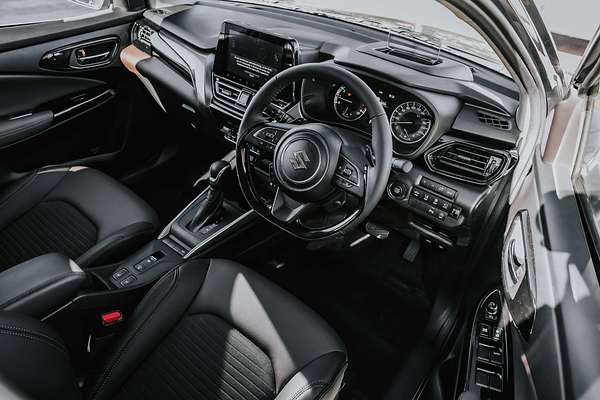 2025 Suzuki Fronx Hybrid GLX KW