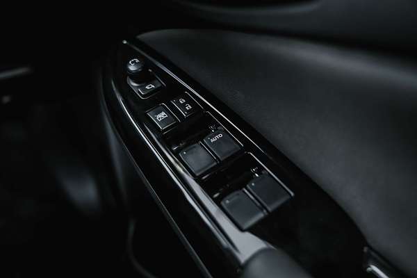 2025 Suzuki Fronx Hybrid GLX KW