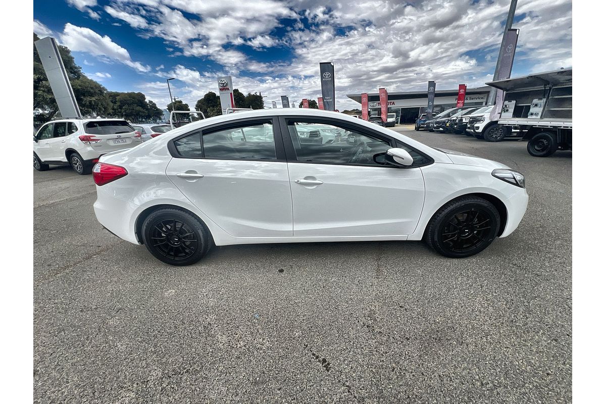 2013 Kia Cerato S YD