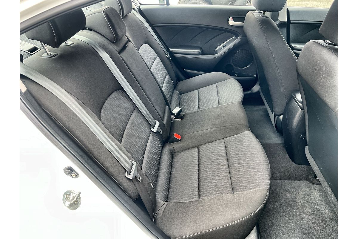 2013 Kia Cerato S YD