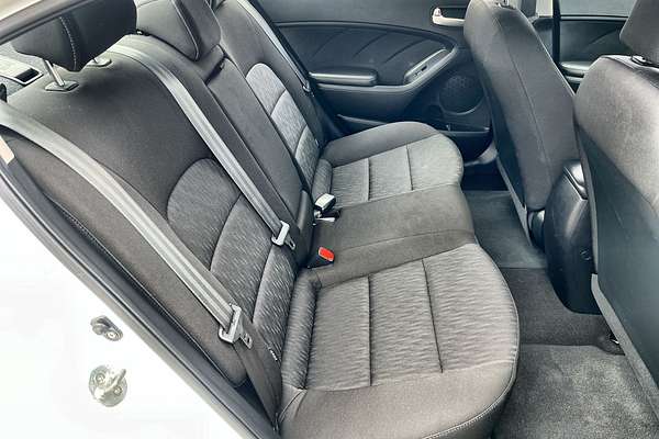 2013 Kia Cerato S YD