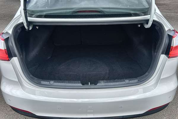 2013 Kia Cerato S YD