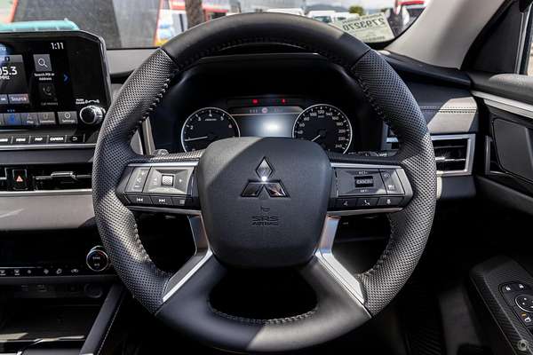 2025 Mitsubishi Outlander Aspire ZM