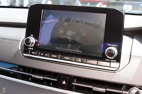 2025 Mitsubishi Outlander ES ZM