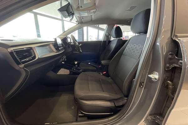 2022 Kia Rio Sport YB