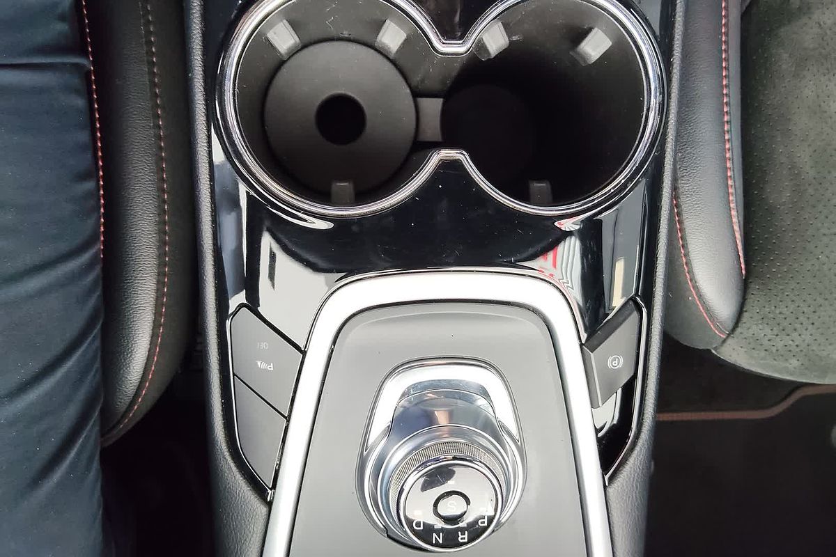 2018 Ford Endura ST-LINE (FWD) CA MY19