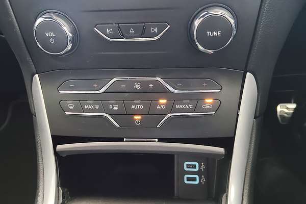 2018 Ford Endura ST-LINE (FWD) CA MY19