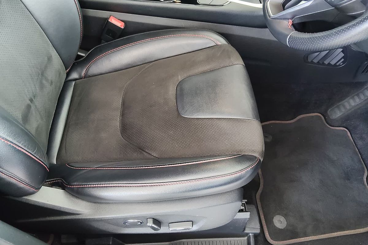 2018 Ford Endura ST-LINE (FWD) CA MY19