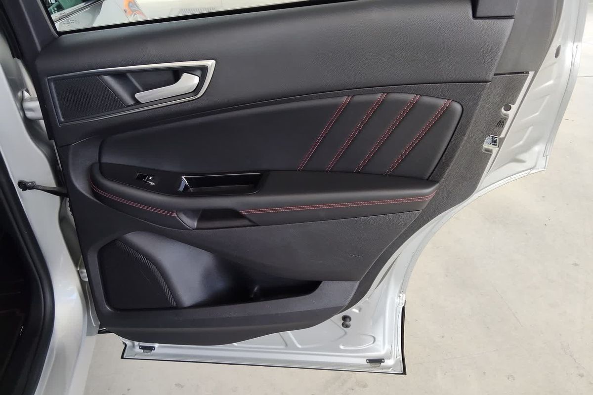 2018 Ford Endura ST-LINE (FWD) CA MY19