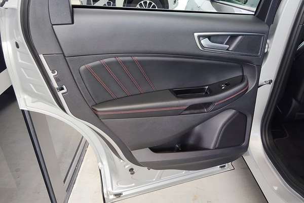 2018 Ford Endura ST-LINE (FWD) CA MY19