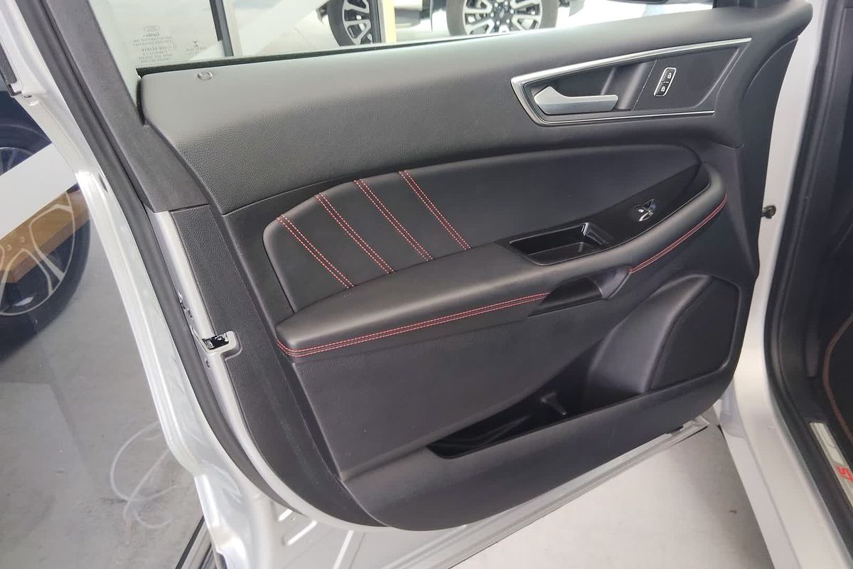 2018 Ford Endura ST-LINE (FWD) CA MY19