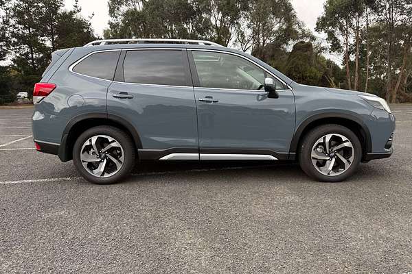 2024 Subaru Forester 2.5i Sport S5