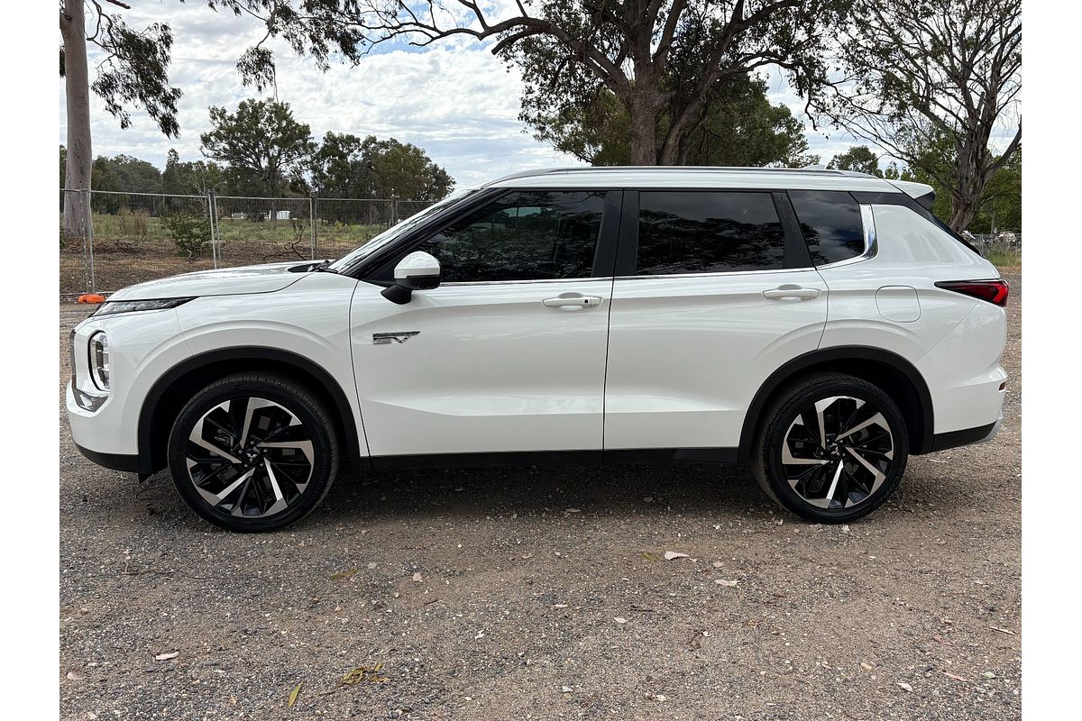 2024 Mitsubishi Outlander Aspire ZM