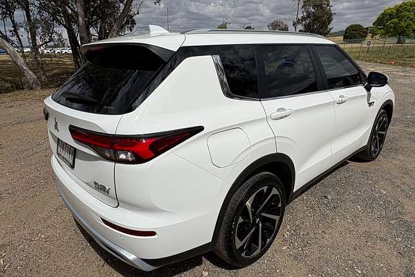 2024 Mitsubishi Outlander Aspire ZM