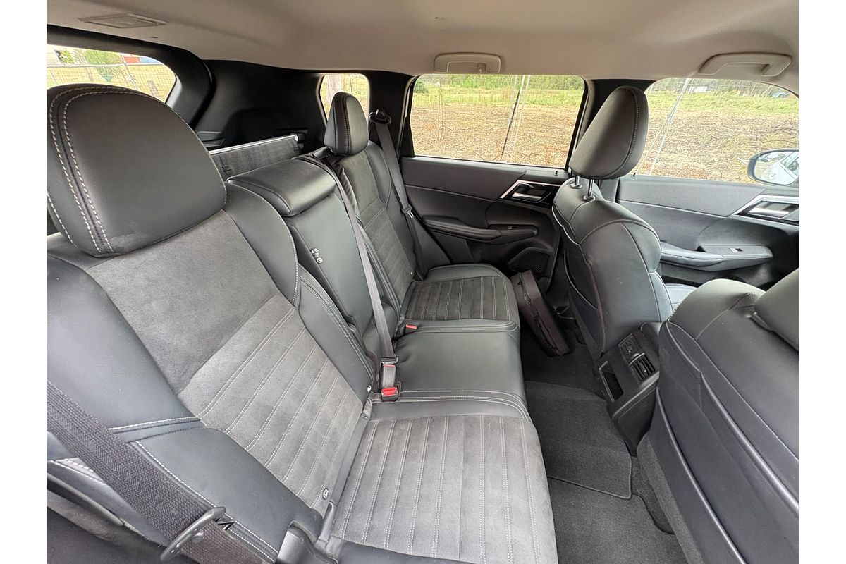 2024 Mitsubishi Outlander Aspire ZM