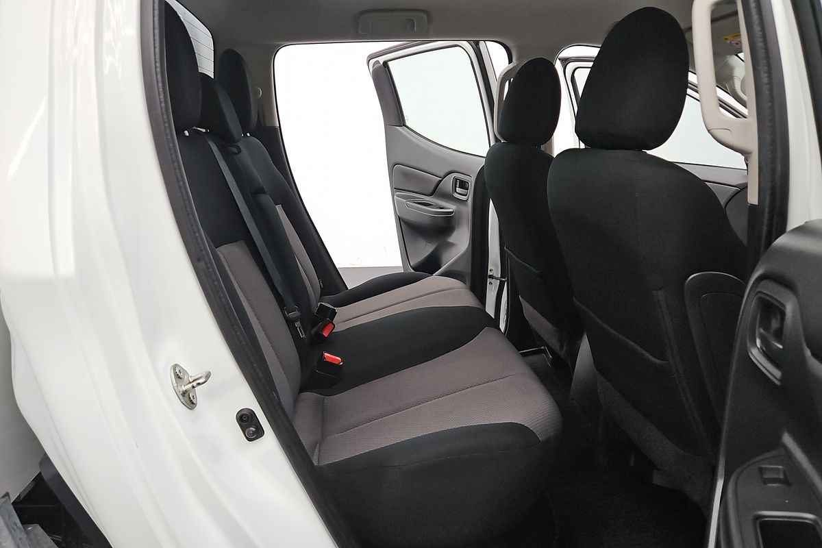 2019 Mitsubishi Triton GLS MR 4X4