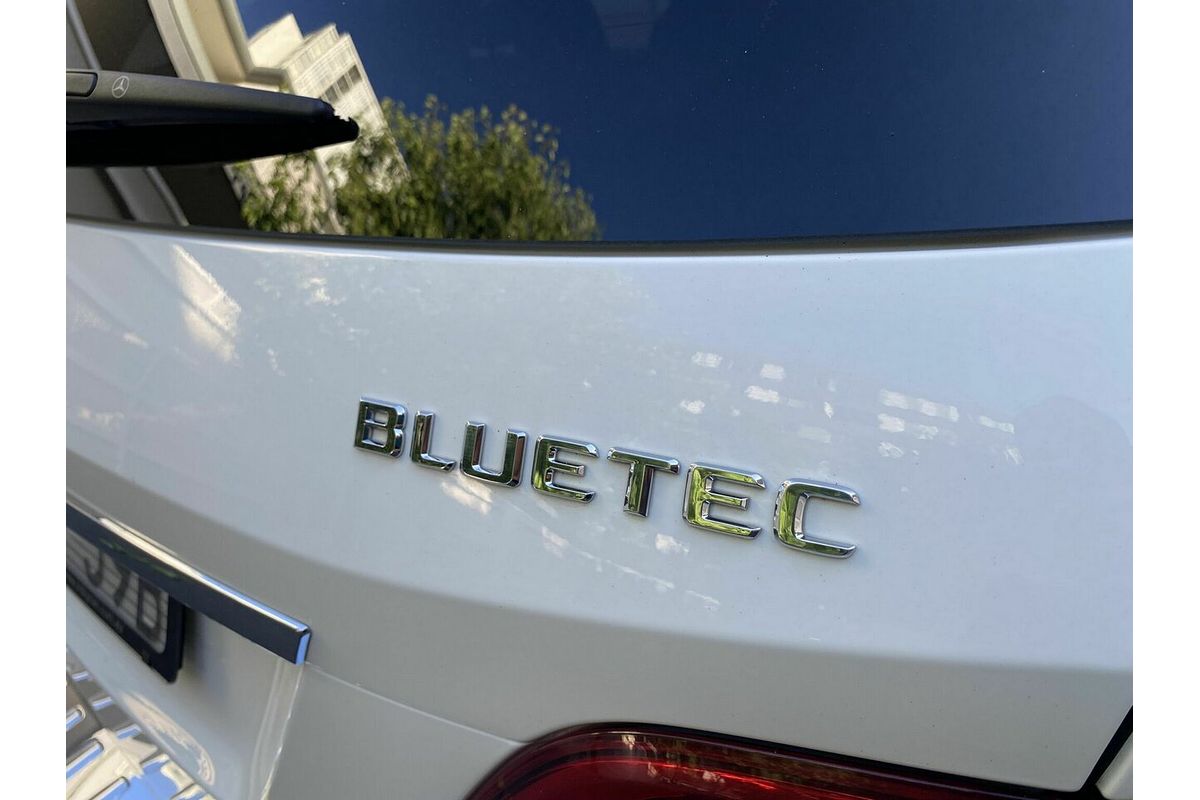 2012 Mercedes-Benz M-Class ML350 BlueTEC W166