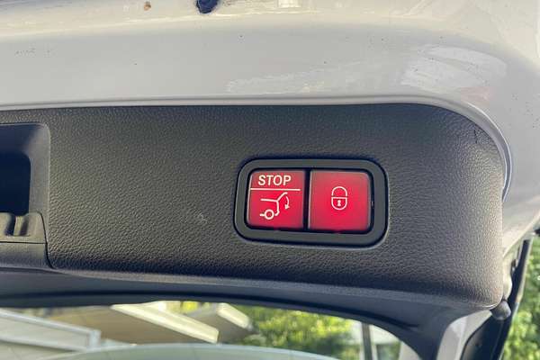 2012 Mercedes-Benz M-Class ML350 BlueTEC W166