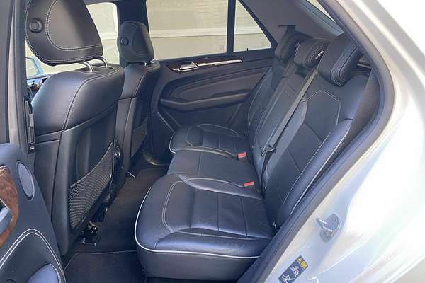 2012 Mercedes-Benz M-Class ML350 BlueTEC W166