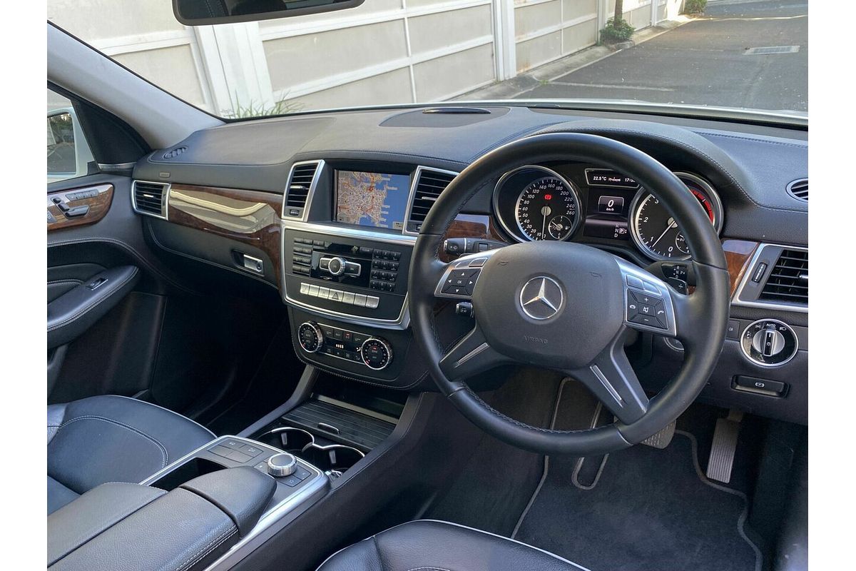 2012 Mercedes-Benz M-Class ML350 BlueTEC W166