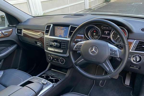 2012 Mercedes-Benz M-Class ML350 BlueTEC W166