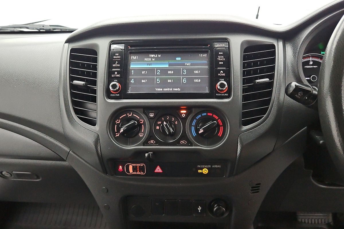 2019 Mitsubishi Triton GLS MR 4X4