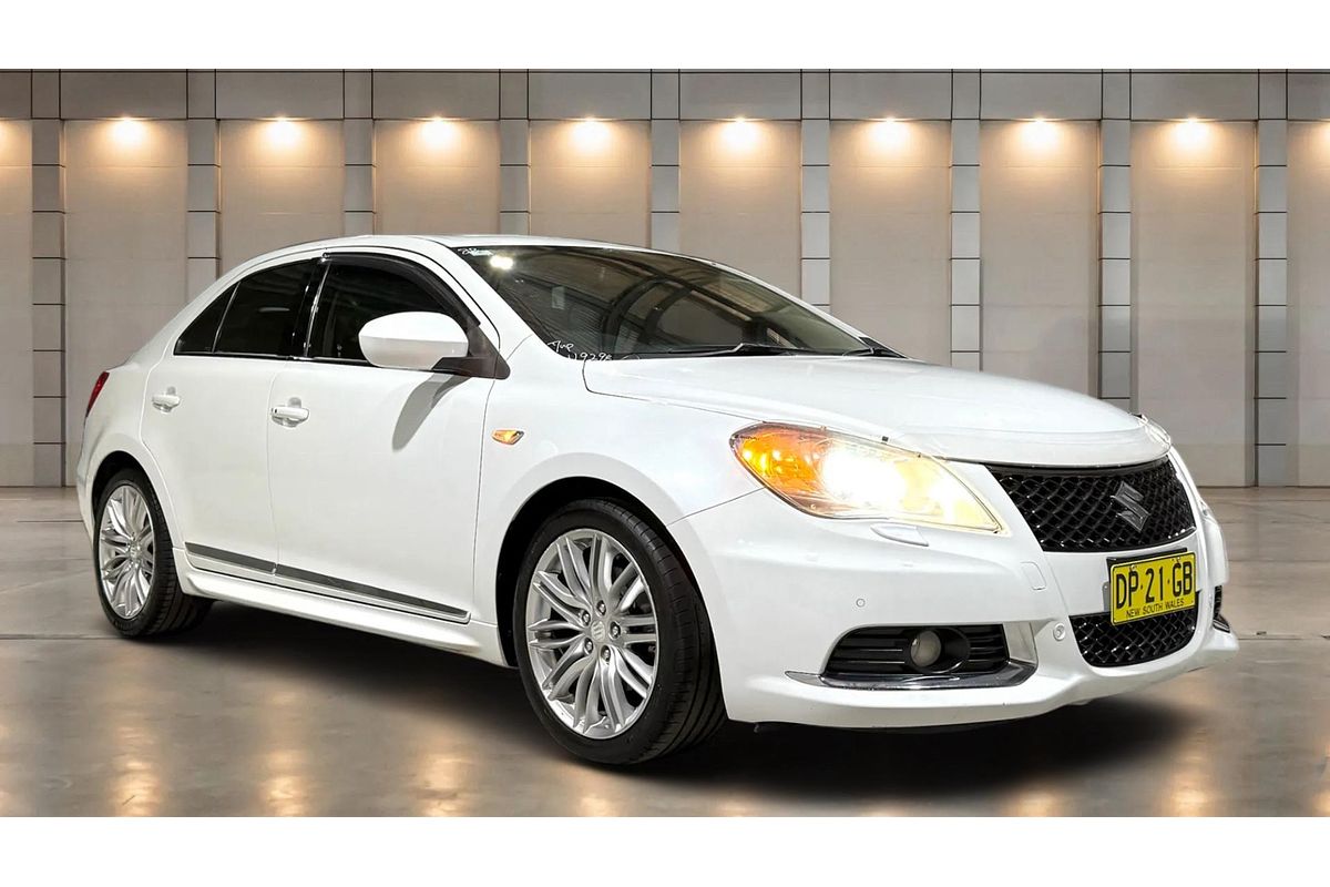 2013 Suzuki Kizashi Sport FR