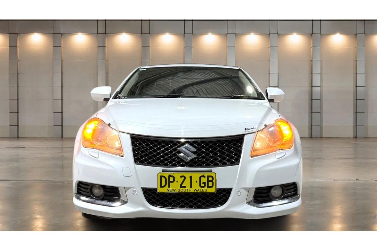 2013 Suzuki Kizashi Sport FR