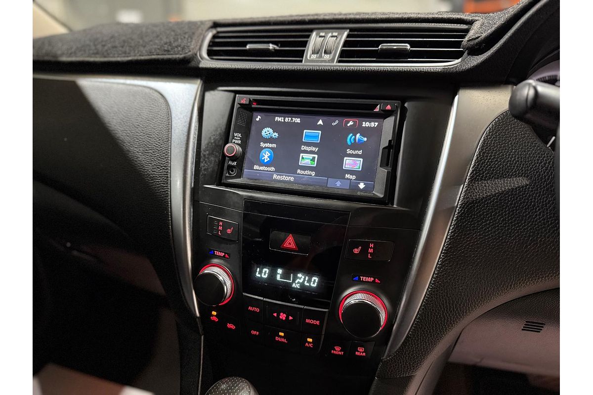 2013 Suzuki Kizashi Sport FR