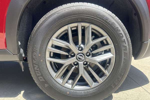 2025 Nissan X-TRAIL ST T33