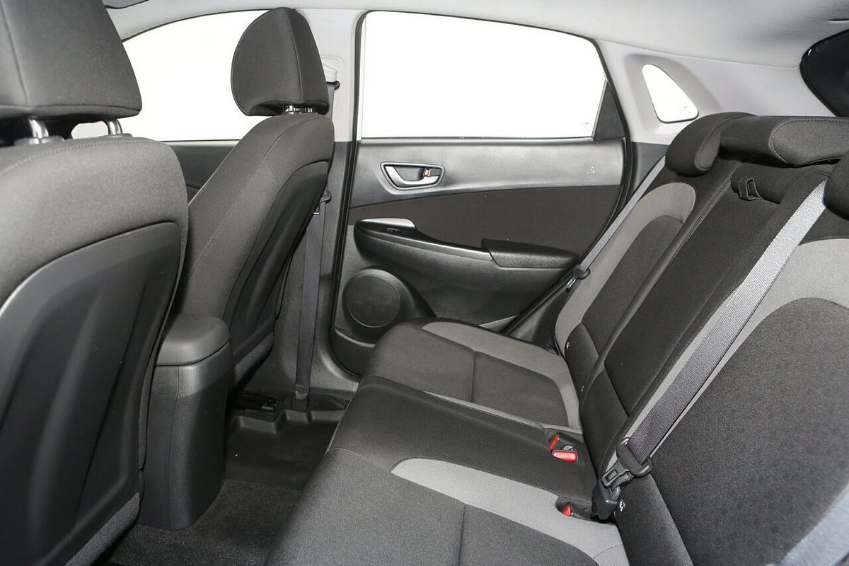 2018 Hyundai Kona Active OS