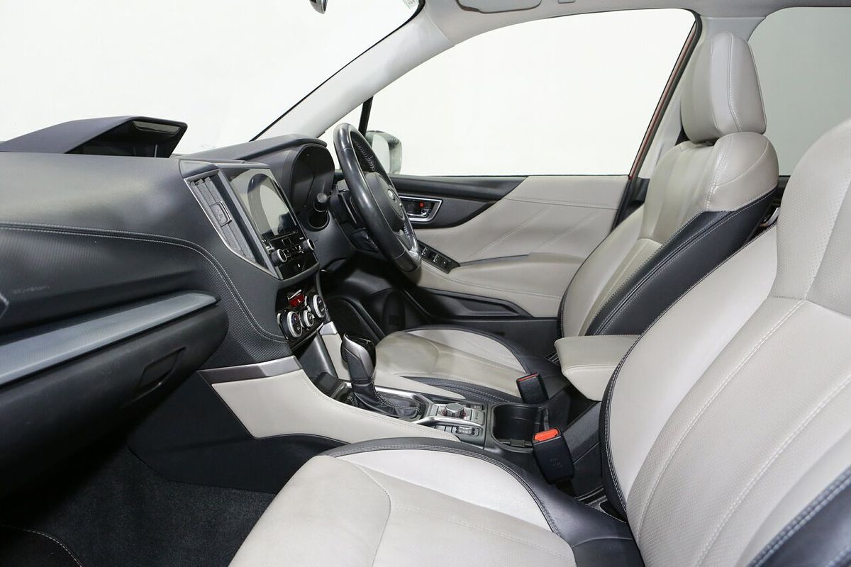 2020 Subaru Forester 2.5i-S S5