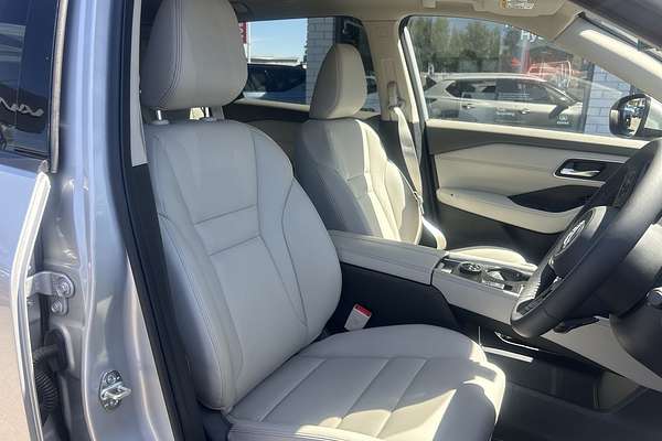 2025 Nissan X-TRAIL Ti T33