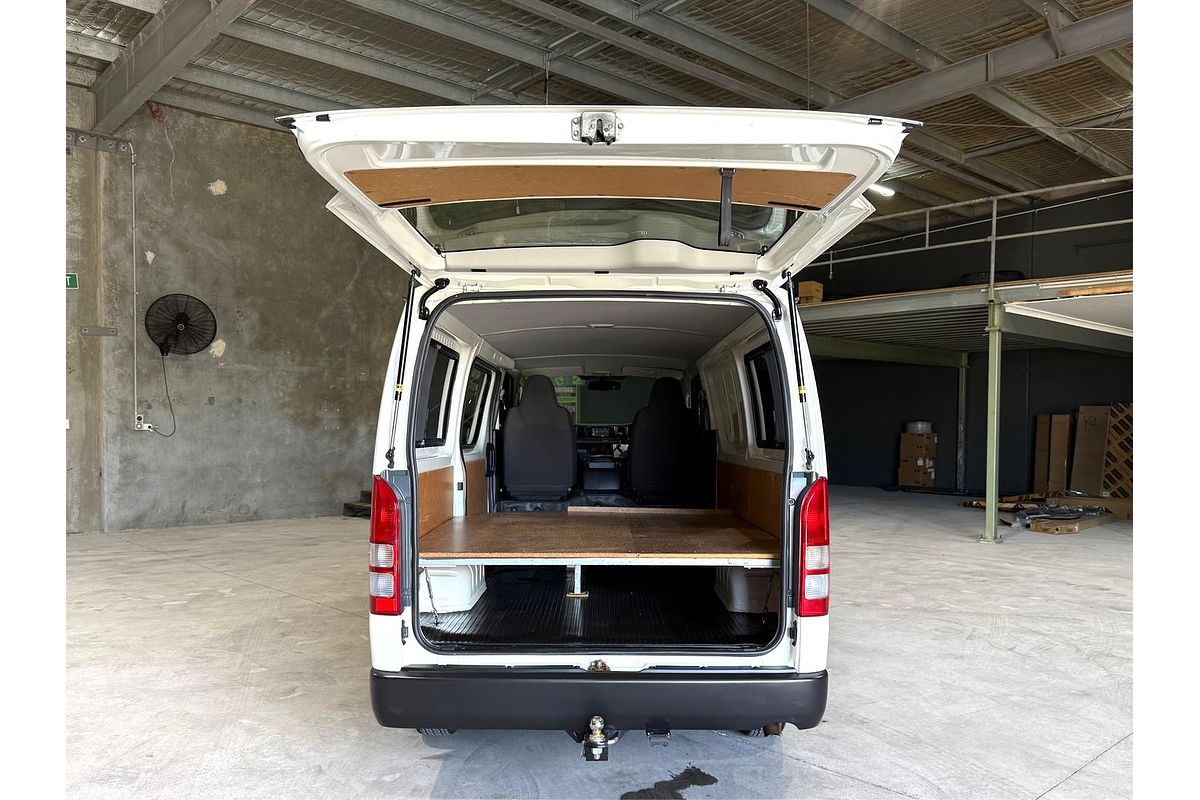 2017 Toyota Hiace KDH201R LWB