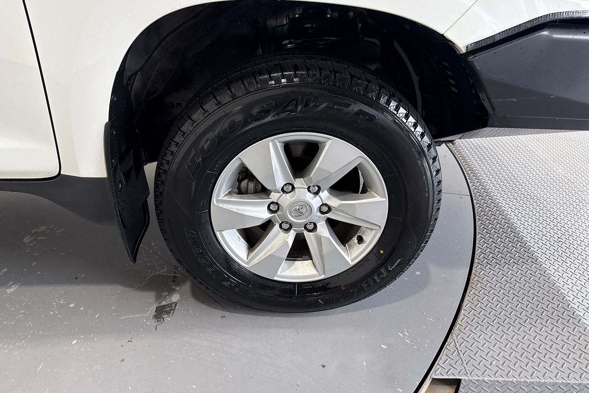 2023 Toyota Landcruiser Prado GX GDJ150R