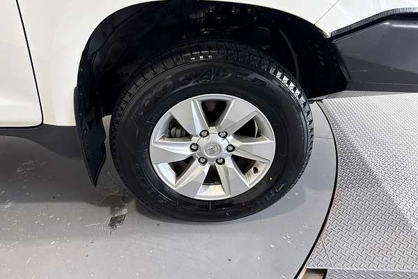 2023 Toyota Landcruiser Prado GX GDJ150R