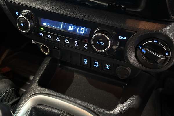 2019 Toyota Hilux SR5 GUN126R 4X4