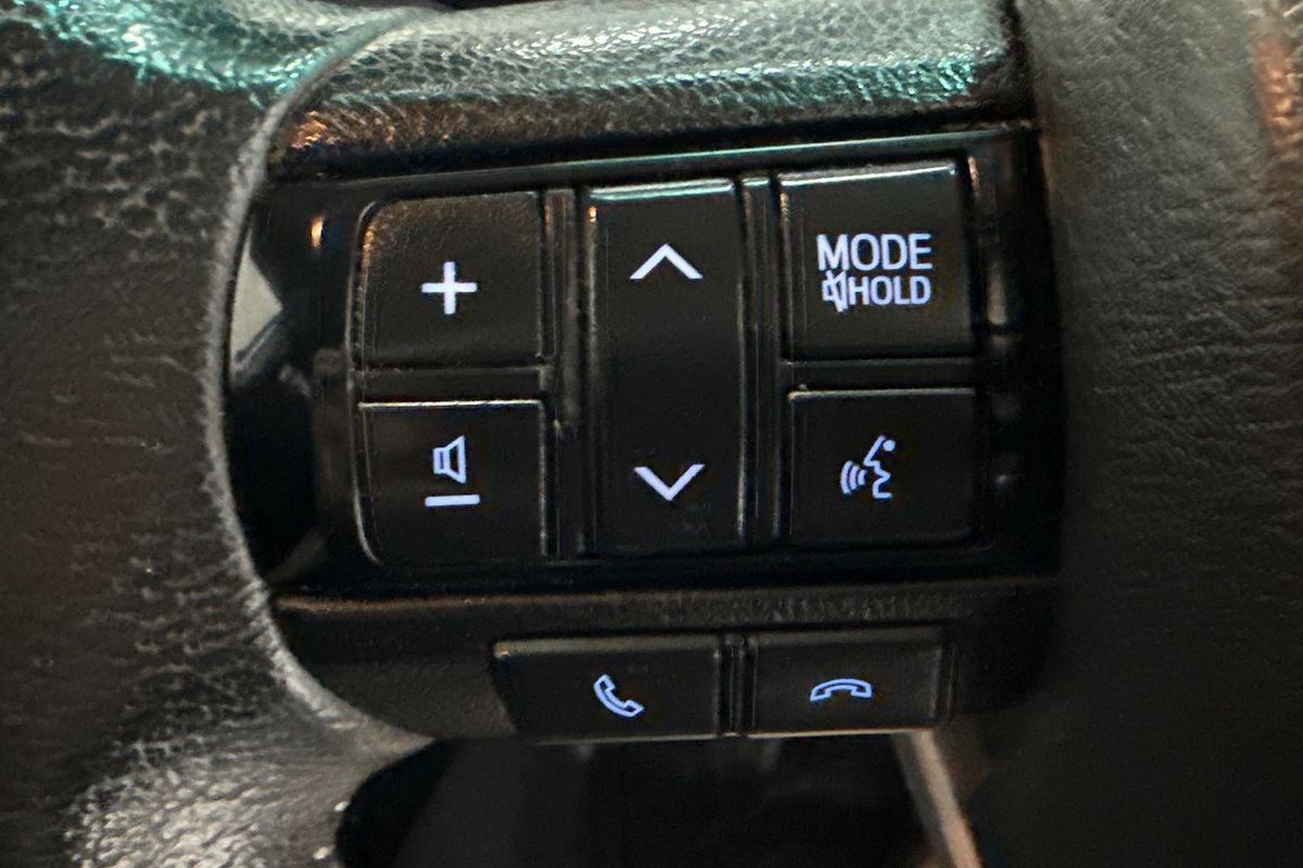 2019 Toyota Hilux SR5 GUN126R 4X4