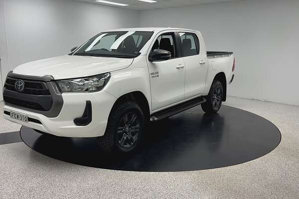 2023 Toyota Hilux SR GUN126R 4X4