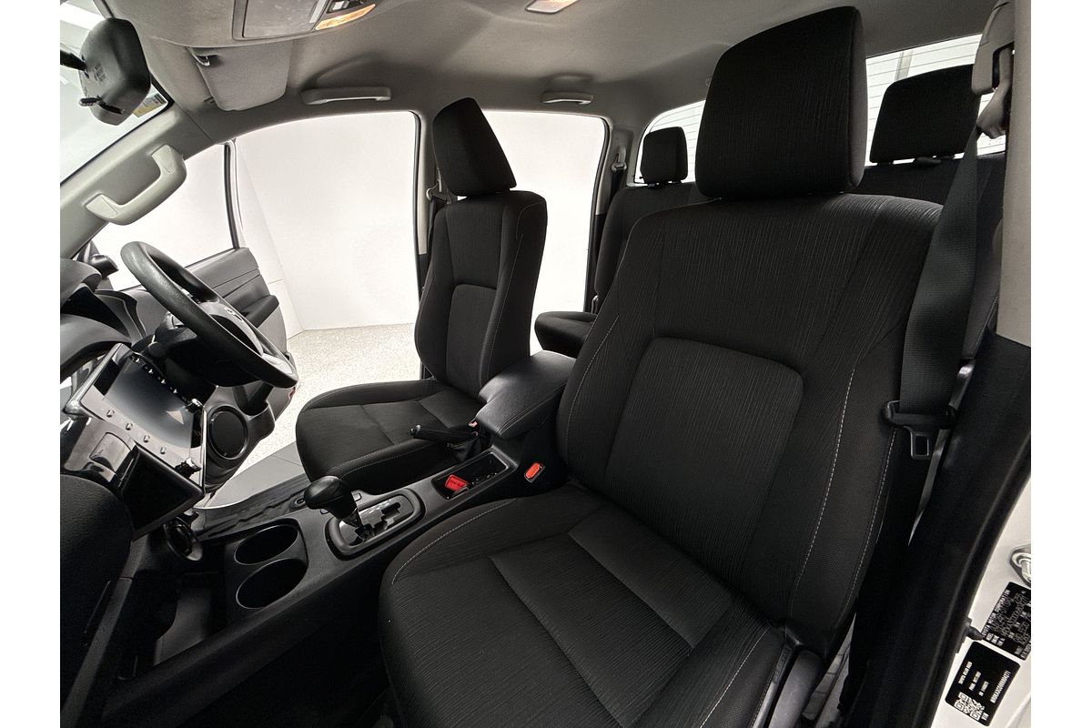 2023 Toyota Hilux SR GUN126R 4X4